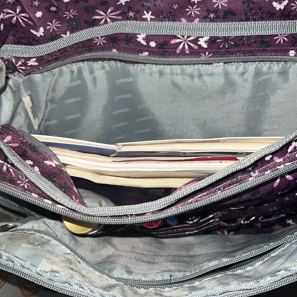 J WORLD Sport Crossover - Picture 7 of 7